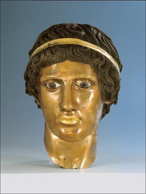 Главата на млад атлет, може би Парис от Троянската война