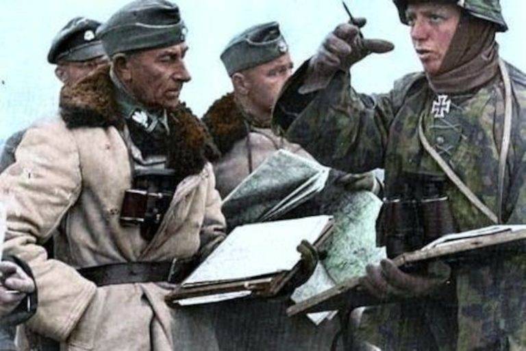 На снимката Фриц Клингенберг и Паул Хаусер на Източния фронт, две години след превземането на Белград.