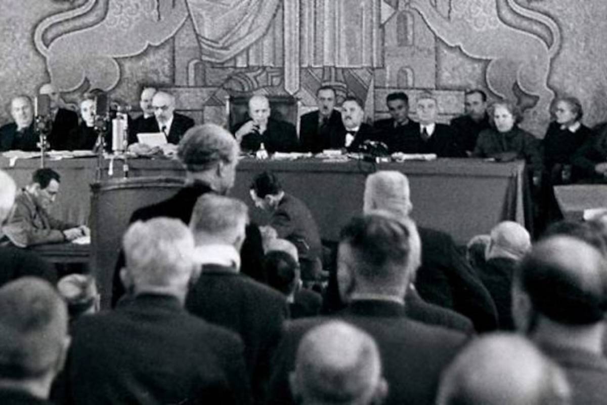 Заседание на Първи състав на Народния съд, декември 1944 г.