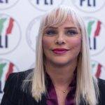 Порноактрисата Чичолина или Илона Сталер обявява присъединяването си към Италианската либерална партия. На снимката: Илона Сталер. Снимка: Роберто Моналдо / LaPresse, 11.04.2013