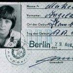 Паспортът на Ангела Меркел от Германската Демократична Република