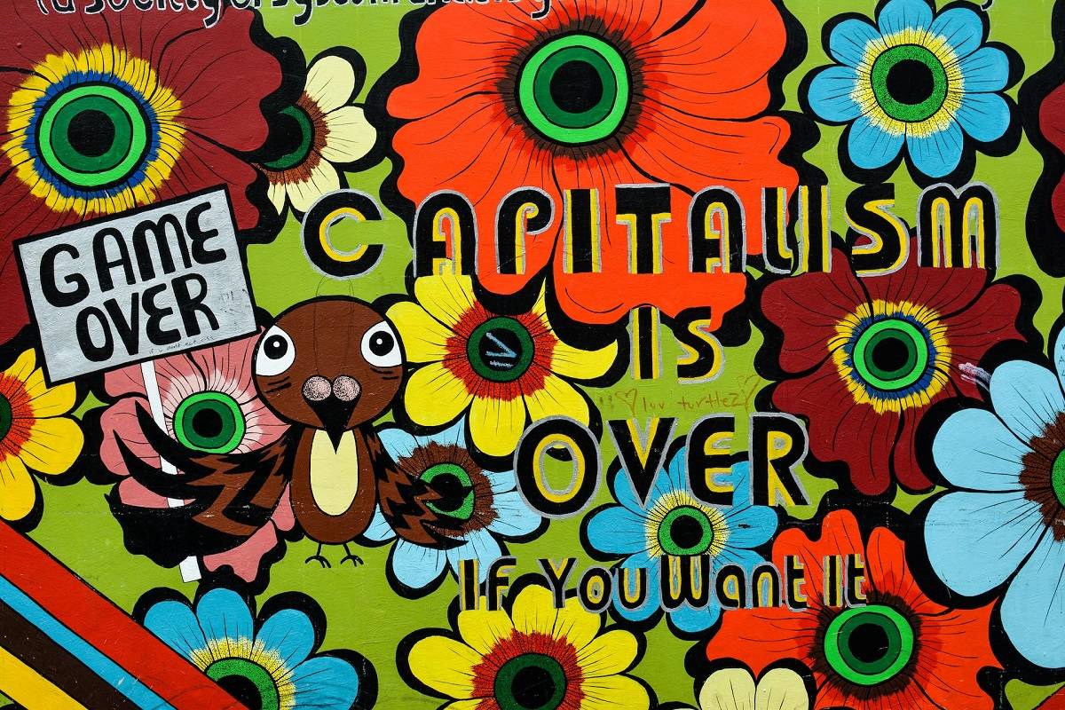 Краят на капитализма - стига да искаш. Снимка Koushik Chowdavarapu, Unsplash