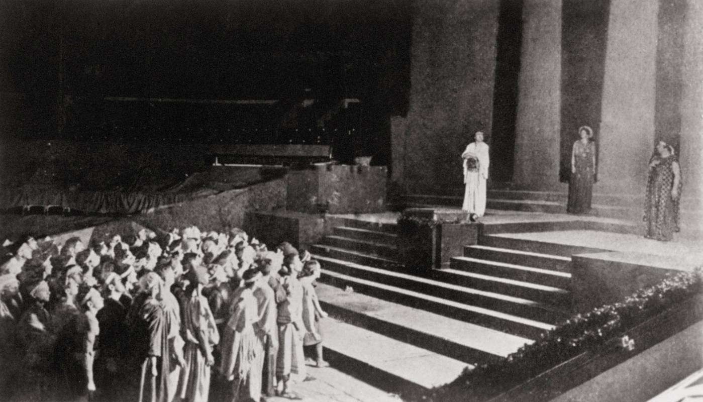 Сцена от постановка от 1911 г. на "Едип цар". Снимка: Imagno/Getty Images