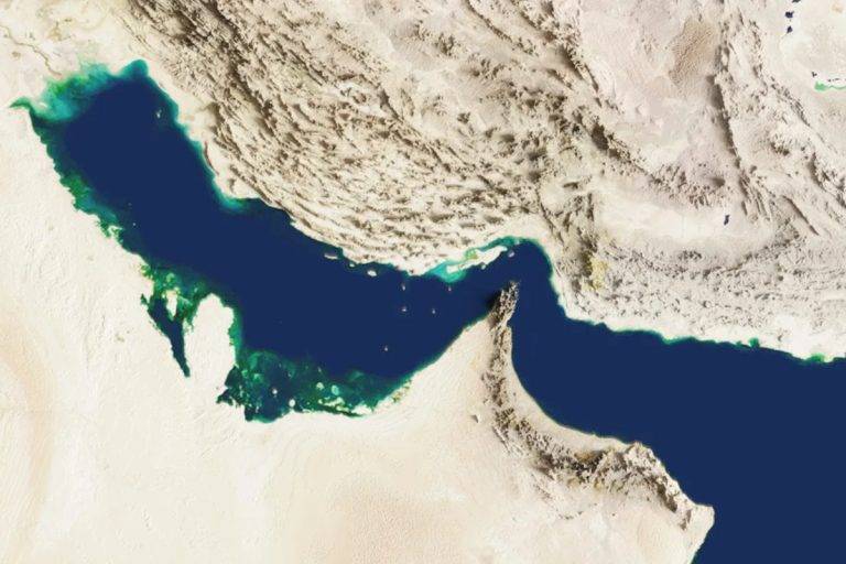Персийският залив и Ормузкият проток, 3D визуализация. Източник: Planet Volumes, Unsplash