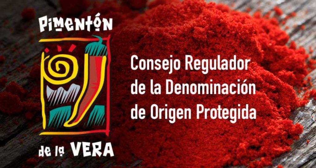 Пушеният червен пипер Пиментон де ла Вера е основна част от съвременната испанска кухня.