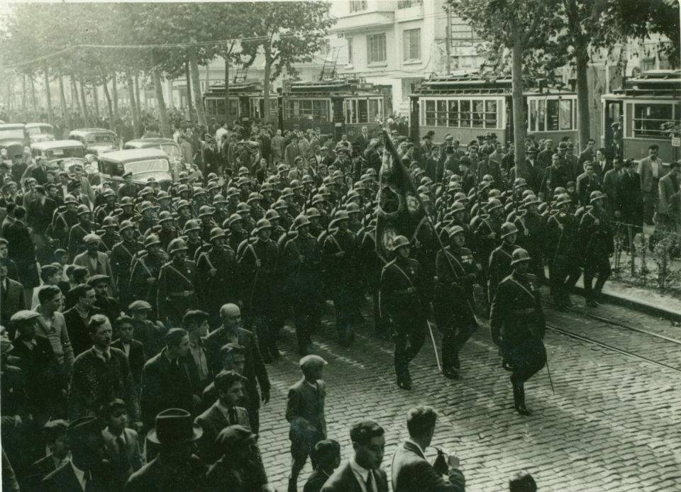 Почетната рота на Българската армия за погребението на Кемал Ататюрк (10 ноември 1938 г.)