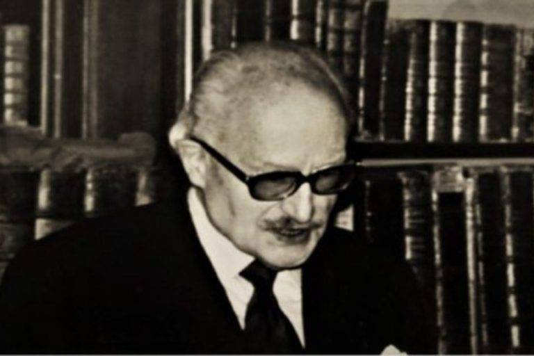 Николас Гомес Давила e колумбийски интелектуалец, чиято лаконична и традиционалистка мъдрост може да ни разкрие много за днешния свят.