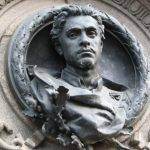 На 22. 10. 1895 г. (стар стил) тържествено е открит паметникът на Васил Левски на лобното му място в София.